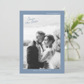 Invitation Dusty Blue Wedding Save the Date (Debout devant)
