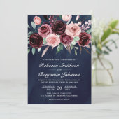 Invitation Dusty rose Bourgogne Floral QR Code Mariage de mar (Debout devant)