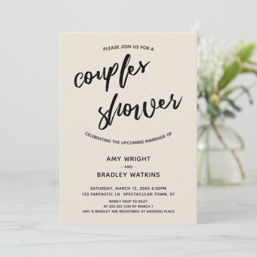 Invitation Écriture Simple Et Moderne Crème Couples Douche (Debout devant)
