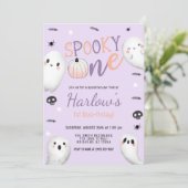 Invitation Éffrayant One Ghost Pastel Purple Halloween Annive (Debout devant)