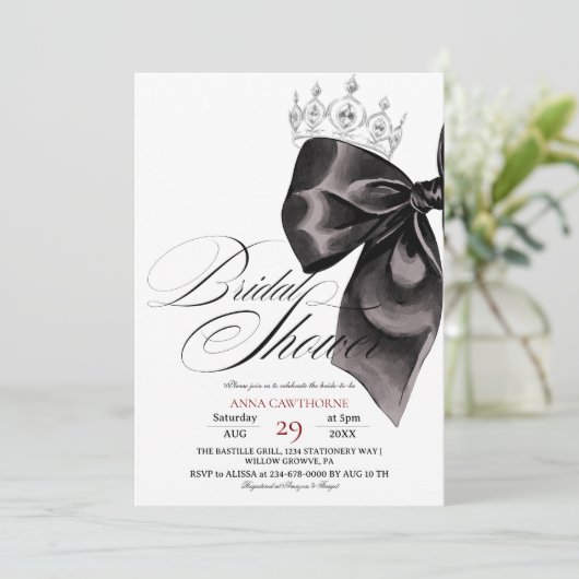 Invitation Elegance Black Bow Bridal Shower (Debout devant)