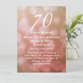 Invitation Elégant 70e anniversaire pour elle à Pink Bokeh (Debout devant)