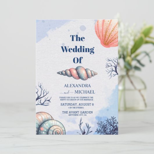 Invitation Elégant Beach Seashell Mariage de script moderne (Debout devant)