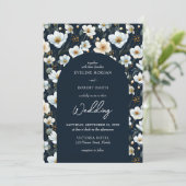 Invitation Elégant blanc fleurs sauvages prés arche bleue (Debout devant)