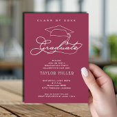 Invitation Élégant blanc Script Maroon Graduation