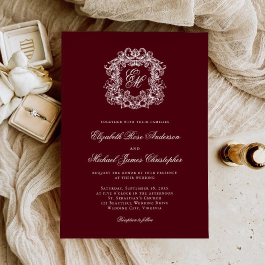 Invitation Élégant blason de monogramme bordeaux pour mariage
