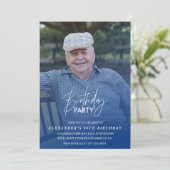 Invitation Elégant Blue Shadow Photo Hommes 94e anniversaire  (Debout devant)