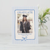 Invitation Elegant Blue Stripes Bow Frame Graduation Party (Debout devant)