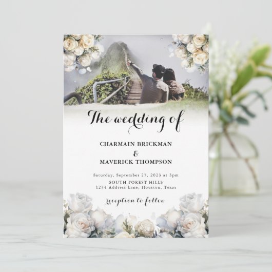 Invitation Élégant Bouquets de fleurs blanches Mariage photo (Debout devant)