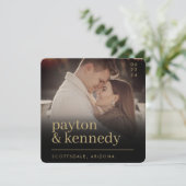 Invitation Élégant Carré simple et élégant noir et or chic (Debout devant)