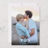 Invitation Élégant Chic Dusty Blue Monogram Mariage photo (Dos)