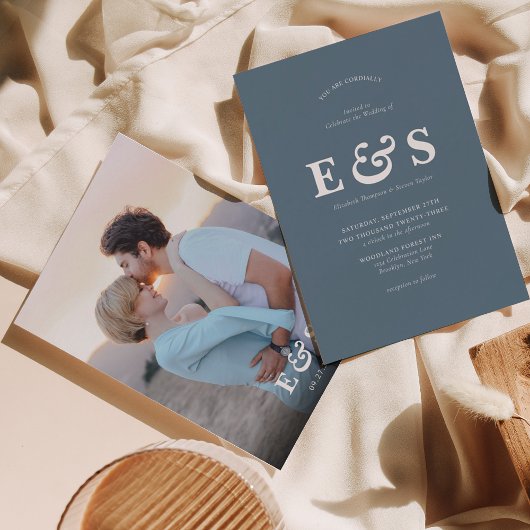 Invitation Élégant Chic Dusty Blue Monogram Mariage photo