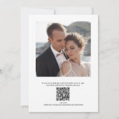 Invitation Élégant Code QR Crête Monogramme Noir/Blanc Mariag (Dos)