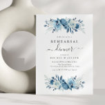 Invitation Elégant dîner de répétition florale d'aquarelle bl<br><div class="desc">Un design mariage bleu et blanc avec des fleurs peintes en bleu aquarelle. Un design parfait pour vos mariages d'été,  de printemps et d'hiver. Vous pouvez personnaliser le texte et les détails de couleur sur ce modèle d'invitation de mariage.</div>