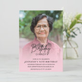 Invitation Élégant dîner d'ombre rose Photo 96e anniversaire (Debout devant)