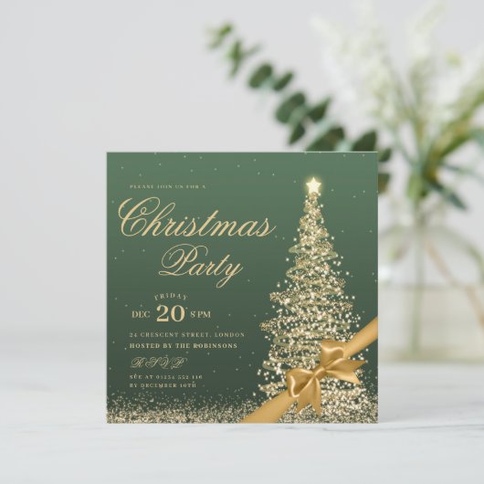 Invitation Elegant Gold Green Winter Christmas Tree Bow (Debout devant)