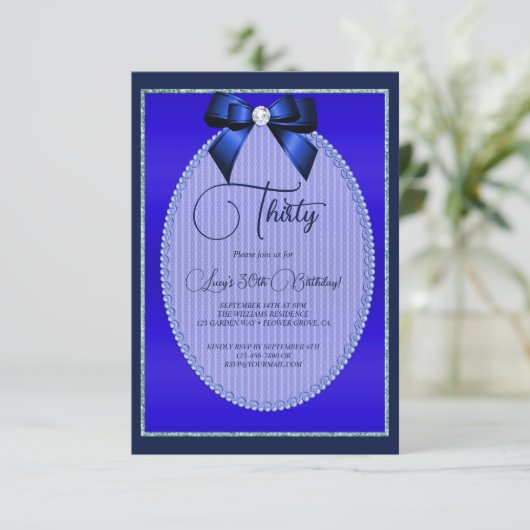 Invitation Elégant Joyau Bleu Bow Anniversaire (Debout devant)