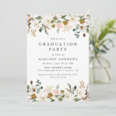 Invitation Elégant Magnolia et Blush Floral Graduation Party (Debout devant)