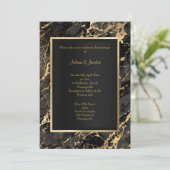 INVITATION ÉLÉGANT MARBRE NOIR OR METALLIQUE MARIAGE (Debout devant)