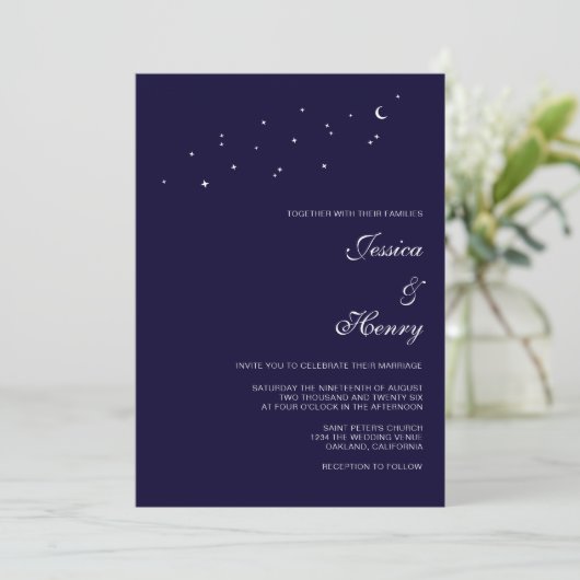 Invitation Élégant Mariage Céleste Écriture Bleu Minuit (Debout devant)