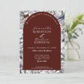 Invitation Élégant Mariage d'arc botanique rouge foncé d'hive (Debout devant)