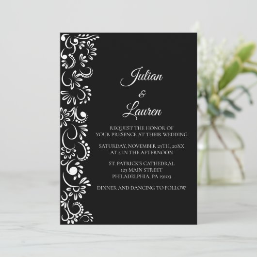 Invitation Élégant mariage floral simple noir et blanc (Debout devant)
