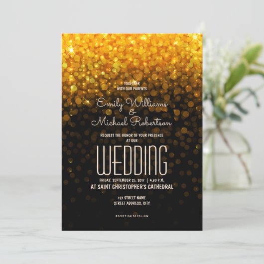 Invitation Élégant mariage or lumières de mariage Bokeh arriè (Debout devant)