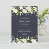 Invitation Elégant Marine Blue & White Floral Memorial Servic (Debout devant)