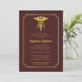 Invitation Elégant Maroon | Gold Nurse RN Graduation Party (Debout devant)