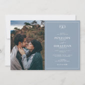 Invitation Élégant Monogramme bleu Dusty Simple Mariage photo (Devant)
