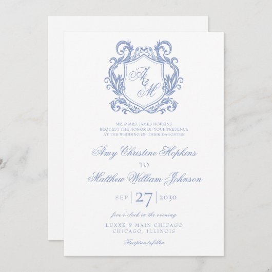 Invitation Élégant Monogramme Dusty Blue Crest Mariage (Devant / Derrière)
