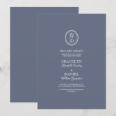 Invitation Élégant Monogramme Initiales Bleu foncé Dusty Blan (Devant / Derrière)