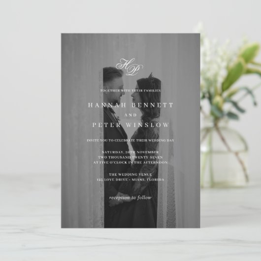 Invitation Élégant Monogramme Initiales Minimal Mariage photo (Debout devant)