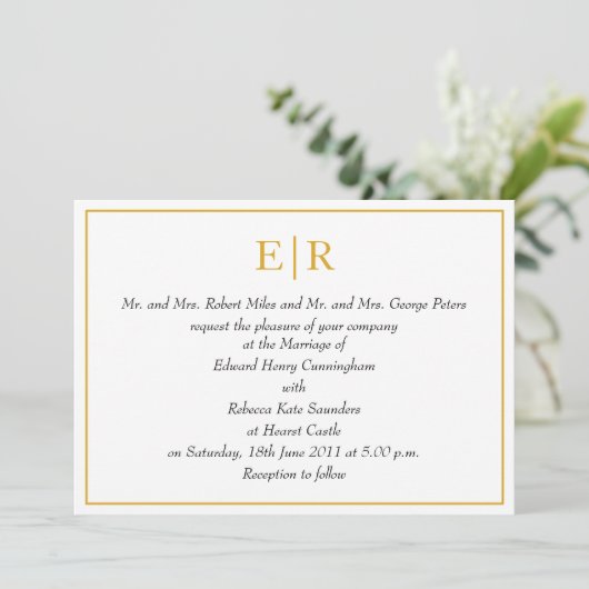 Invitation Élégant Monogramme or Mariage royal (Debout devant)