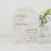 Invitation Elegant Neutral Leaves Pattern Wedding  (Debout devant)