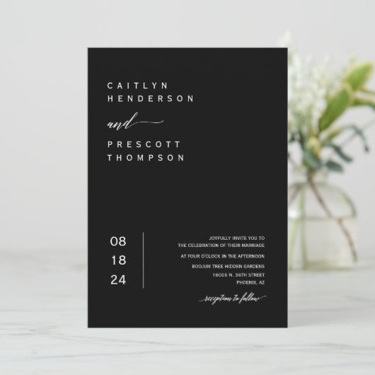 Invitation Élégant noir minimal Mariage Arch photo QR Code (Debout devant)