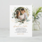 Invitation Elégant or et verdure Eucalyptus Mariage photo (Debout devant)