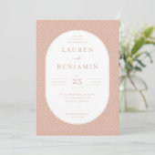Invitation Elegant Peach Polka Dots (Debout devant)