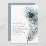 Invitation Elégant Peacock Feather Turquoise Blue Script Mari<br><div class="desc">Elégant Peacock Feather Turquoise Blue Script Mariage. Une belle plume de paon dans les tons bleu et turquoise court le long de la droite et les mots sont alignés à gauche. Facile à personnaliser le texte. Un bleu poussiéreux coordonné est sur le dos.</div>