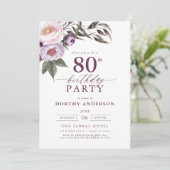 Invitation Élégant Plum violet Script floral 80e anniversaire (Debout devant)