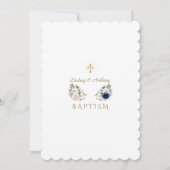 Invitation Elégant rose blanc Fleurs Bleues Jumeaux Baptême (Dos)