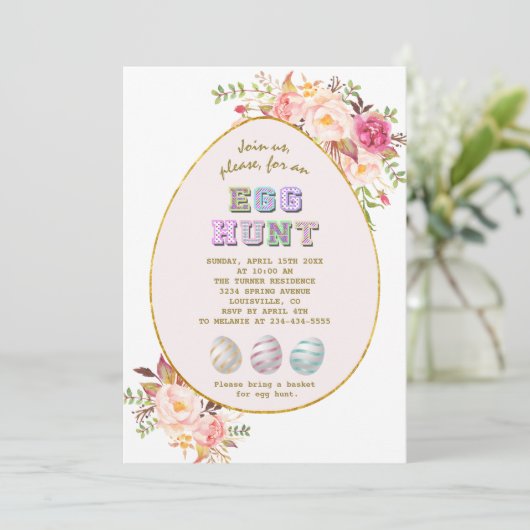 Invitation Elégant rose Fleurs blanches Or Chasse aux oeufs P (Debout devant)