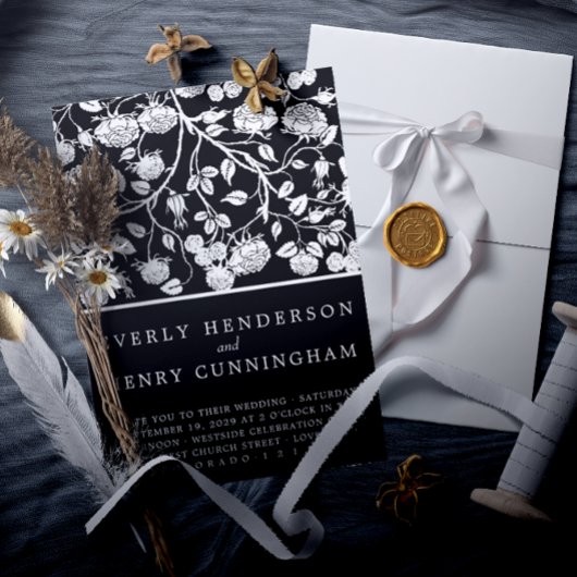 Invitation Elégant Roses Noir & Blanc Mariage Floral