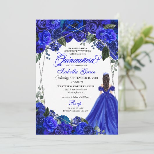 Invitation Elégant Royal Blue Floral Quinceanera Anniversaire (Debout devant)