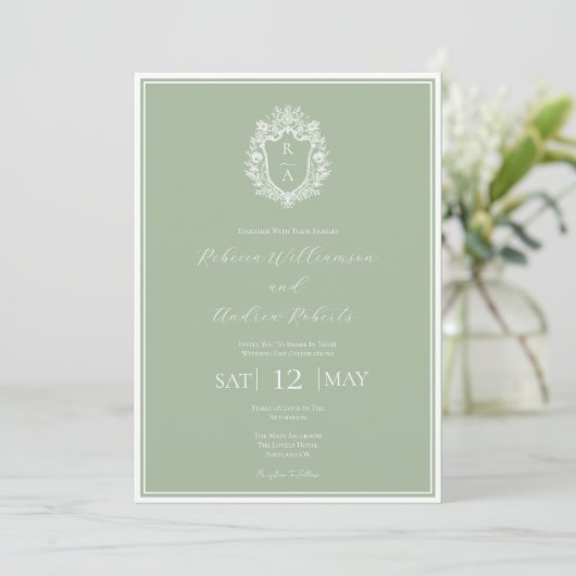 Invitation Élégant Sage Green Crest Monogram Mariage (Debout devant)