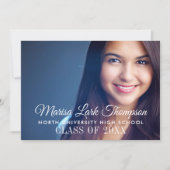 Invitation Élégant Script 2025 Custom Photo Graduation Party (Devant)