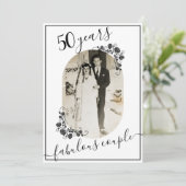Invitation Élégant Script Chaque année Anniversaire Photo 50e (Debout devant)