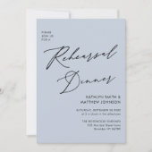 Invitation Élégant Script Dusty Blue Rehearsal Dîner QR (Devant)