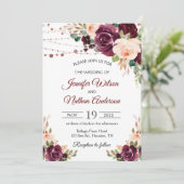 Invitation Élégant Script Mariage Floral Bourgogne (Debout devant)