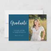 Invitation Élégant Script Marine Bleu Blanc Photo Graduation (Devant)